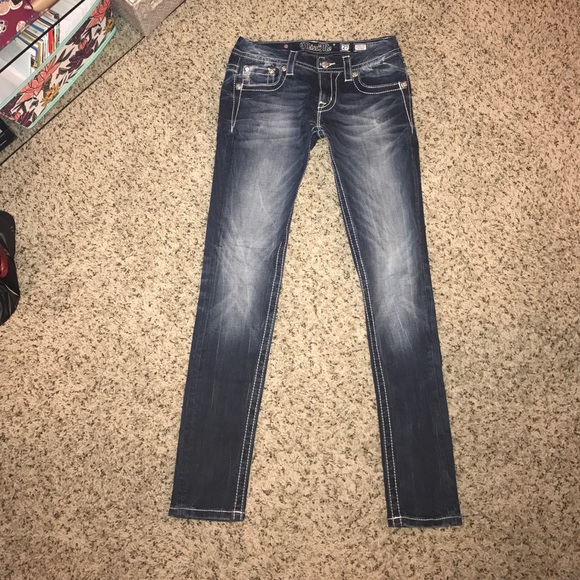 Miss Me Signature Skinny denim. - Picture 4 of 4